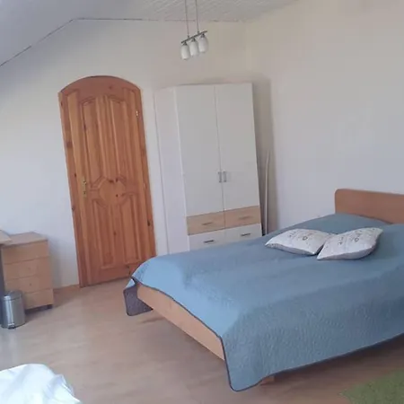 Utulny Kmetova * Košice